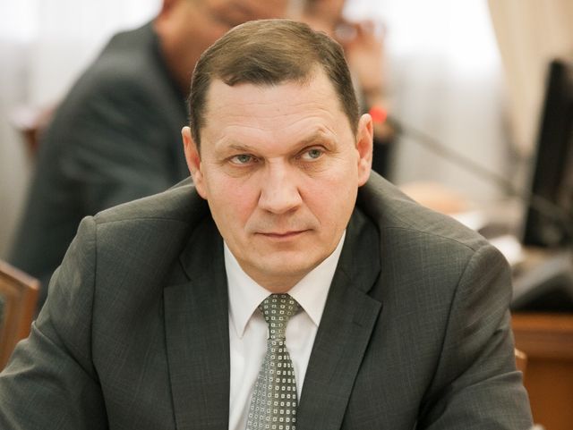 Зампред из Бурятии выступил с предложением внедрения электронной визы для иностранных туристов и туристического сбора Зампред из Бурятии выступил с предложением внедрения электронной визы для иностранных туристов и туристического сбора
