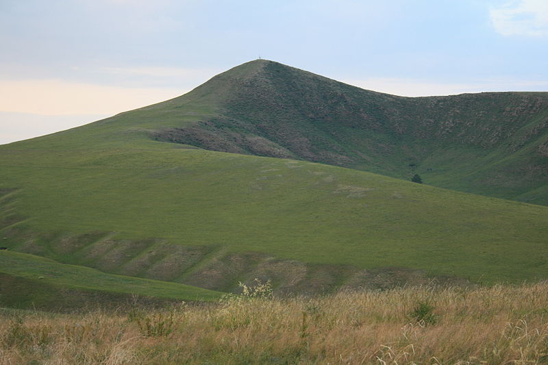 800px-Kharaty_Mountain.JPG 800px-Kharaty_Mountain.JPG